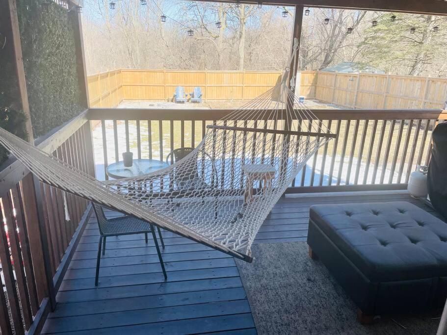 Private House Fenced Yard-walk Distance To Falls *